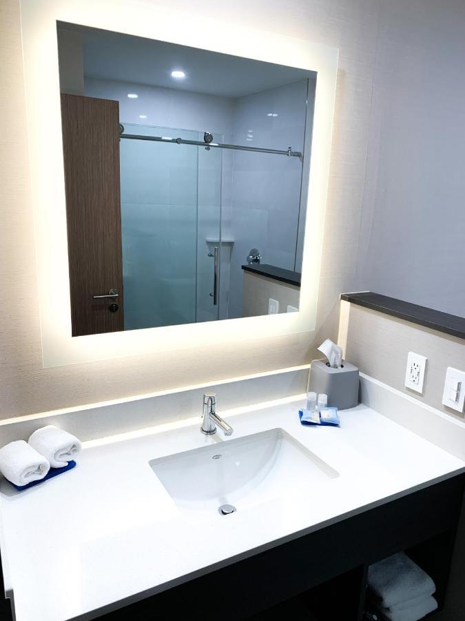 Holiday Inn Express & Suites - Tijuana Otay By Ihg Εξωτερικό φωτογραφία