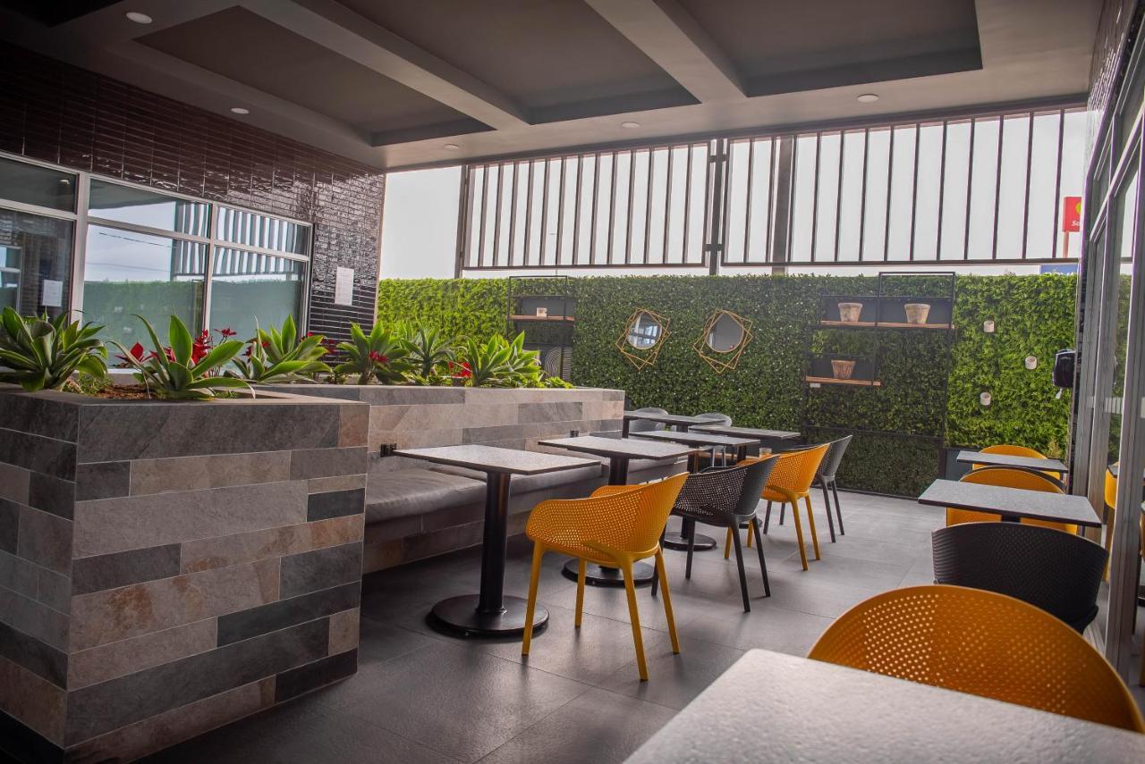 Holiday Inn Express & Suites - Tijuana Otay By Ihg Εξωτερικό φωτογραφία