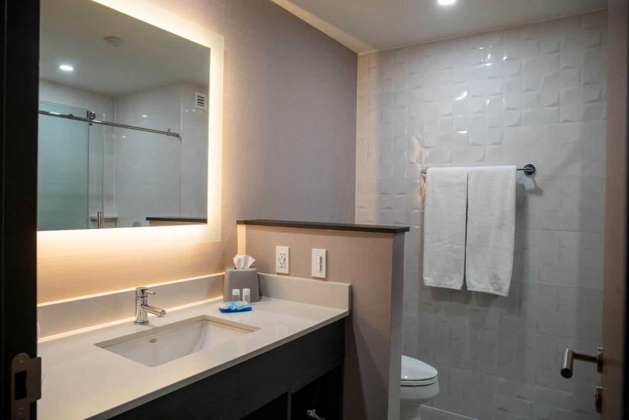 Holiday Inn Express & Suites - Tijuana Otay By Ihg Εξωτερικό φωτογραφία